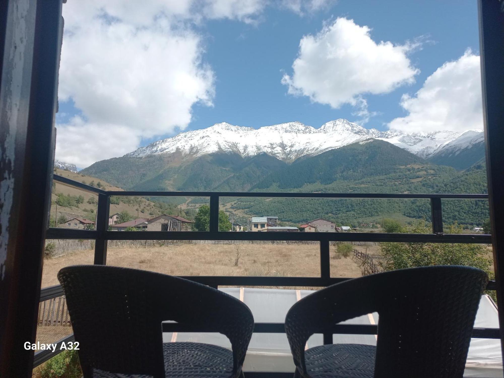 Hotel Ninama Mestia Zewnętrze zdjęcie