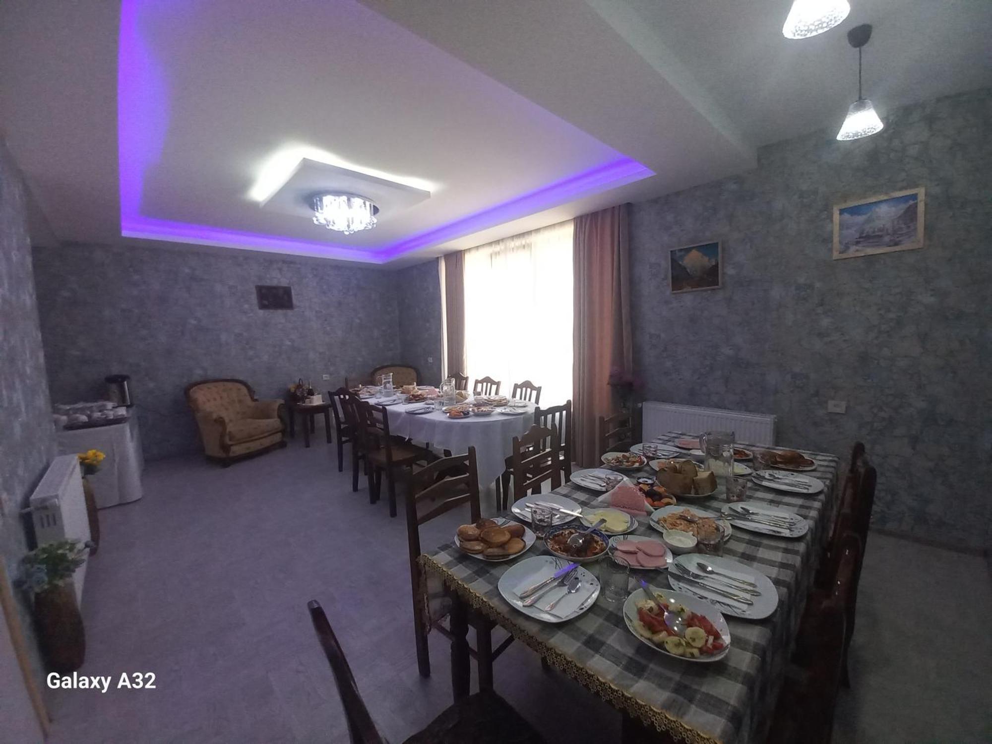 Hotel Ninama Mestia Zewnętrze zdjęcie